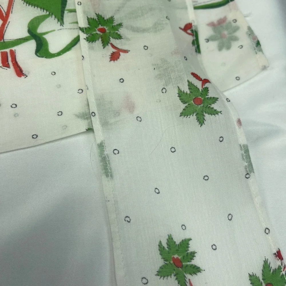 Vintage Christmas Half Apron Poinsettia Green Bow Print Two Pockets White Red
